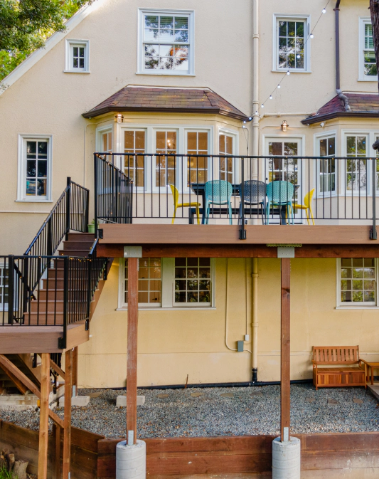 deck remodeling service